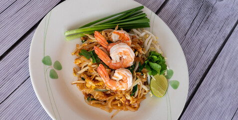 Thai Food Mixes with Pad Thai 