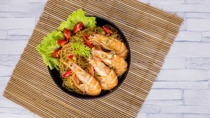 Baked shrimp with glass noodles