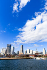 Obraz premium Minatomirai, Japonia widziana z przystani w Jokohamie