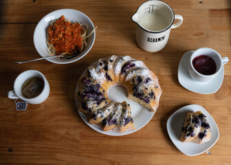 Torta de arándanos con cafe