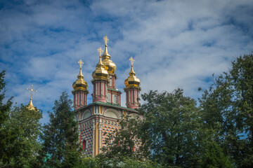 Fototapeta na wymiar Sergiyev Posad, Russia. Churches in Sergiyev Posad Russia.