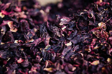 Dried hibiscus