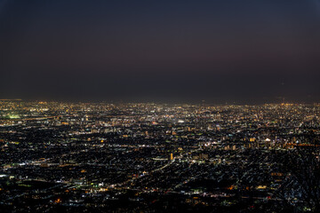 Fototapeta na wymiar 信貴山から見る大阪市街地の夜景
