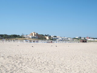 Strand von Meia Praia nahe Lagos Portugal