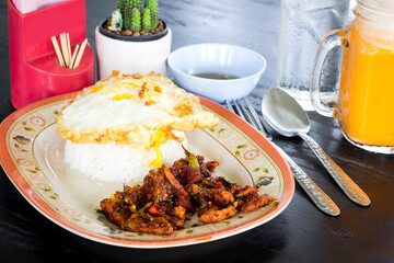 Stir fried pork curry