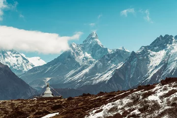 Fotobehang Ama Dablam Prachtig Himalaya, Ama Dablam-landschap vanaf het voetpad op de Everest Base Camp-trektocht in de Himalaya, Nepal. Himalaya landschap en uitzicht op de bergen.
