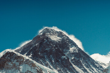 Beautifull Everest mountain landscape from the footpath on the Everest Base Camp trek in the...