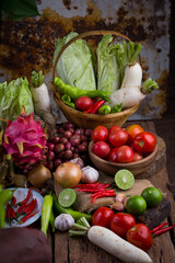 Composition with assorted raw organic vegetables