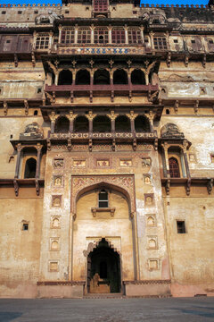 View of Datia Palace. Also known as Bir Singh Palace or Bir Singh Dev Palace. Datia. Madhya Pradesh, India.