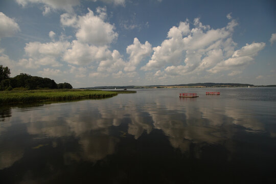 Sommer am Kummerower See; Blick von Kummerow &uuml;ber den See