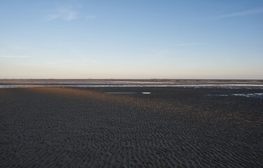 Obraz premium Wattenmeer bei Ebbe an der Küste von Föhr 5