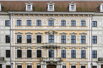 Obraz premium Architectural fragments of beautifully old building in Dresden, Germany.