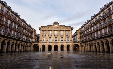 Fototapeta na wymiar Deserted Constitution Square in San Sebastian, Basque Country