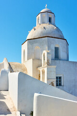 Fototapeta premium Greek orthodox church in Santorini