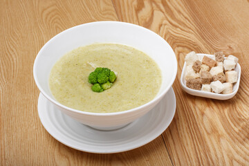 cream of broccoli soup