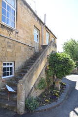 England, Gloucestershire, Cotswolds, Chipping Campden, houses and church