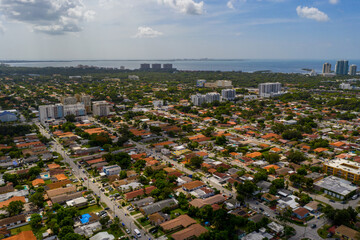 Fototapeta na wymiar Aerial photo South Miami residential neighborhoods with view of Biscayne Bay