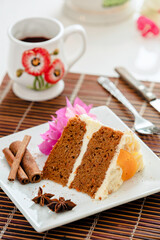 carrot cake and cinnamon