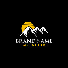 Mountain Logo Template. Vector Illustrator.

