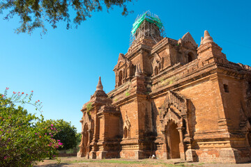 Obraz premium Bagan Archaeological Area and Monuments. a famous Buddhist ruins in Bagan, Mandalay Region, Myanmar.