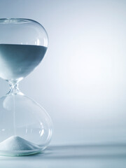 Simple image of a sandglass