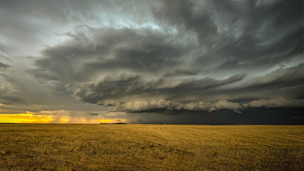 Severe Weather on the Great Plains in Summertime