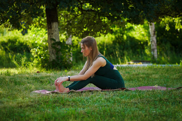 woman in the Park doing yoga
