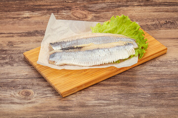 Herring fillet with salad leaves