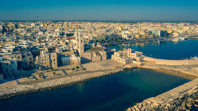 Molfetta Bilder Durchsuchen 1,724 Archivfotos, und