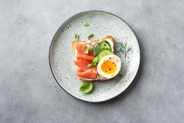 Open salmon sandwich