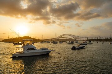 Sunset in Panamá © jochoa21