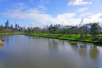 Obraz premium MELBOURNE, AUSTRALIA -15 JUL 2019- Day view of the downtown Melbourne City Centre central business district (CBD) skyline along the Yarra River in Melbourne, Victoria, Australia.