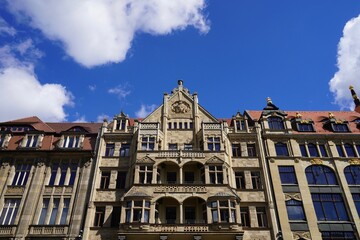 Fototapeta na wymiar Sonnige Jugendstilfassaden in Leipzig