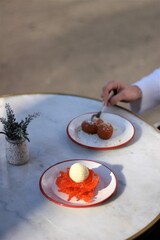 Postres típicos indios, jalebi y gulab