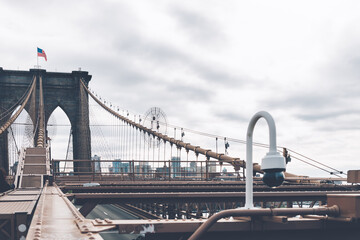 Naklejka premium Details of the Brooklyn Bridge in New York City, USA.