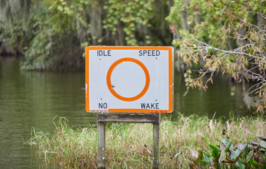 boating speed sign