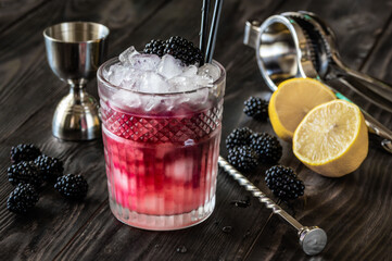Glass of Bramble cocktail