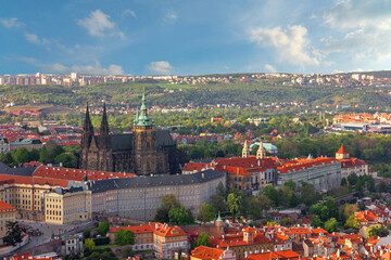 Fototapeta na wymiar Prague Castle and Saint Vitus Cathedral panoramic city architectural landscape view, Czechia