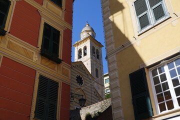 Fototapeta na wymiar Eglise Cathédrale Rue Italie Village