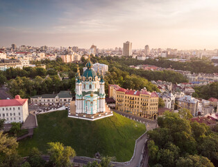 l& 39 église Saint-André à Kiev, en Ukraine   les célèbres visites touristiques de Kiev   lieu emblématique à Kiev, Ukraine