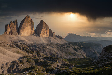 Fototapeta na wymiar Tre cime di lavaredo Dolomites in Italian alps