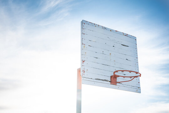 basketball hoop on public court