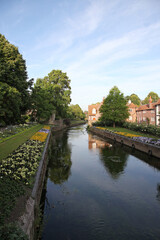 Fototapeta na wymiar Canterbury, a cathedral city in southeast England featuring canal, laneway and old buildings