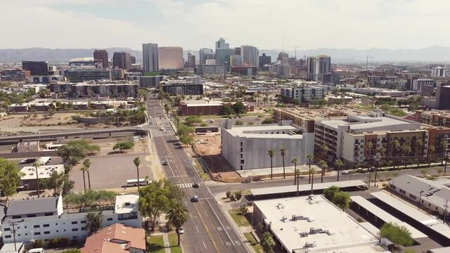 Aerial footage of central Phoenix, the capital city of Arizona, with 1,680,992 people (as of 2019).