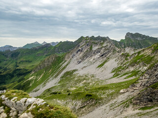 Fototapeta na wymiar Panoramic hike at the Nebelhorn in Allgau
