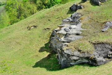 A large stone on the mountain a local landmark