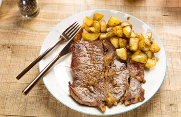 grilled steak with potatoes