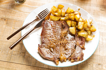 grilled steak with potatoes