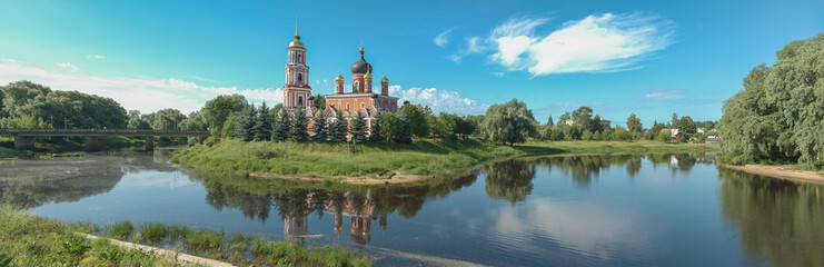 Fototapeta na wymiar Resurrection Cathedral in the summer panorama on a sunny day. Staraya Russa, Russia