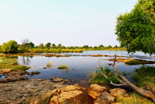 Flu&szlig;landschaft des Sambesi in Simbabwe